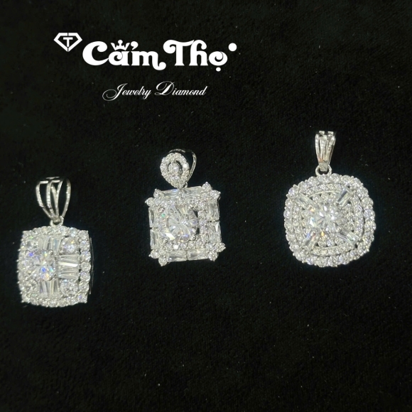 Mặt Dây Chuyền 750